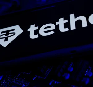 Tether, Circle Lead $10B Stablecoin Market Contraction