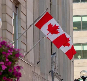 Canadian Crypto Ownership Rises to 25% in OSC Survey