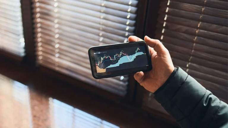 AAVE Trades Below $100 After Multicoin Sends 150,000 Tokens to Galaxy OTC and BitGo