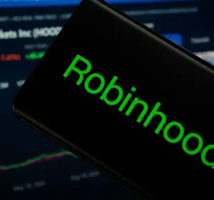 Memecoin CASHCAT Surges to $105 Million on Robinhood Chain