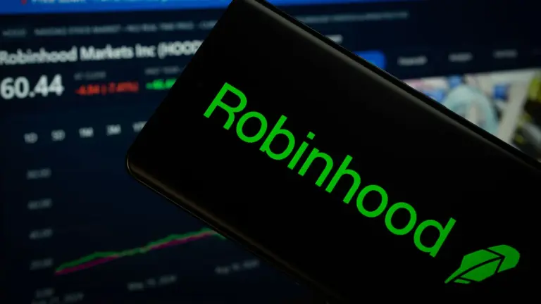 Robinhood’s Tenev Pushes U.S. to Set Tokenized Stock Rules as SEC Exemption Stalls
