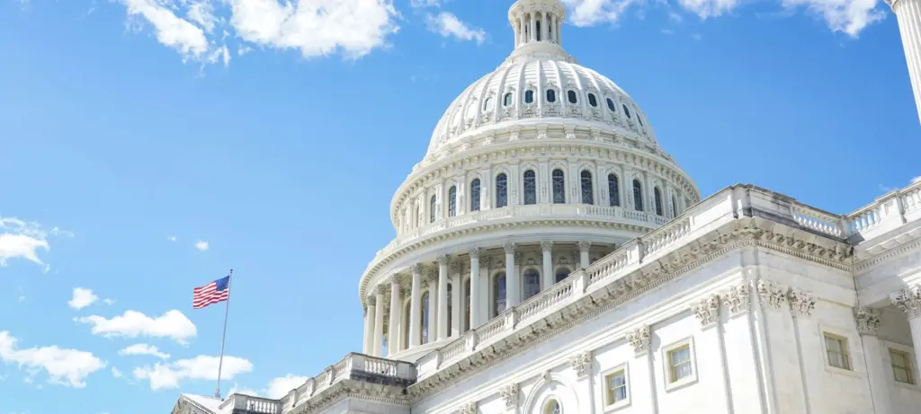 XRP Leads Major Token Losses as Senate Delays Clarity Act Vote to September