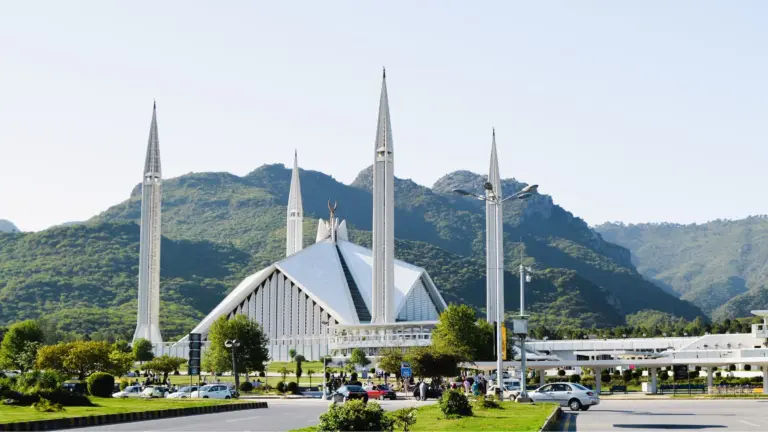 Pakistan Opens Crypto Licensing Portal