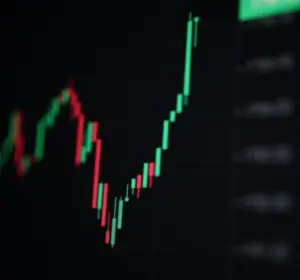 Bitcoin Climbs Above $81,000 as Traders Cut Bets on a September Rate Increase