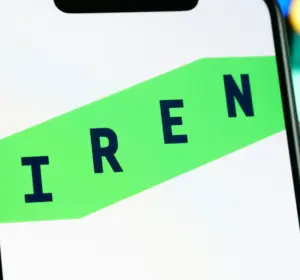 IREN Shares Fall as AI Contracted ARR Outpaces Recognized Revenue