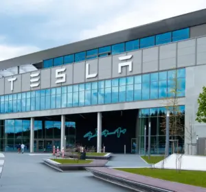 Tesla’s Bitcoin Holdings Gain $122M in Market Value as BTC Rallies
