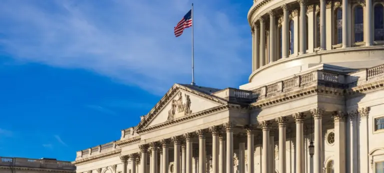 Banks, Offshore Crypto Hubs Seen as Winners After Clarity Act’s Senate Defeat